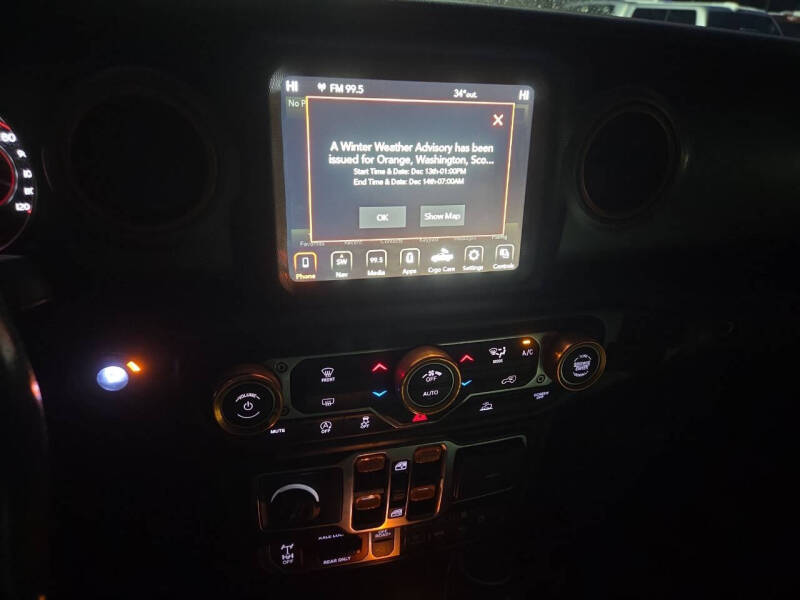 2022 Jeep Gladiator Mojave