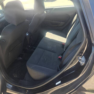 2015 Ford Fiesta SE