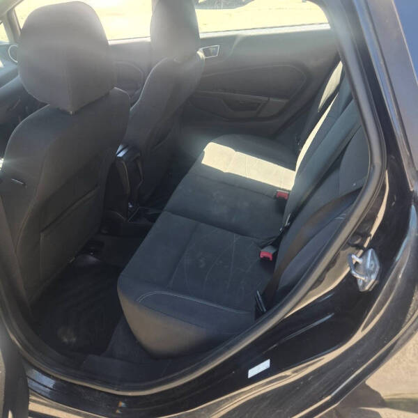 2015 Ford Fiesta SE