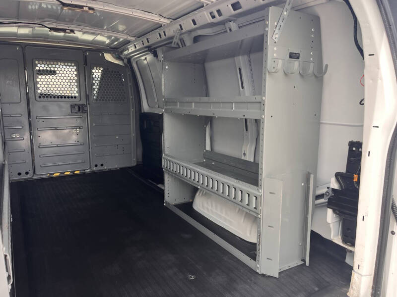 2020 Chevrolet Express 2500