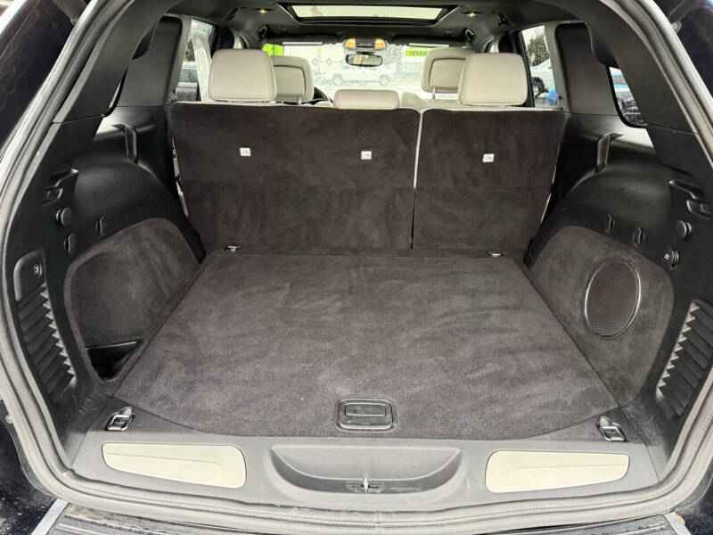 2018 Jeep Grand Cherokee Sterling Edition