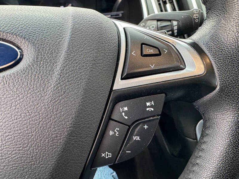 2017 Ford Edge Sport