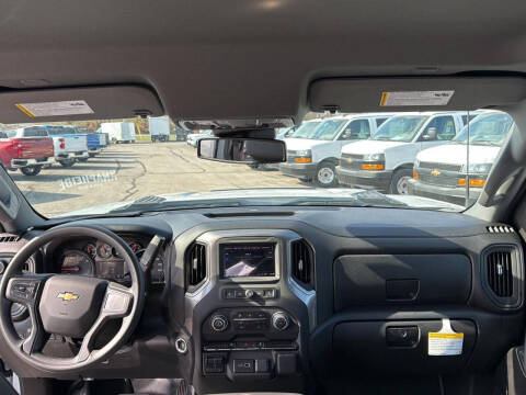 2026 Chevrolet Silverado 3500HD CC Work Truck