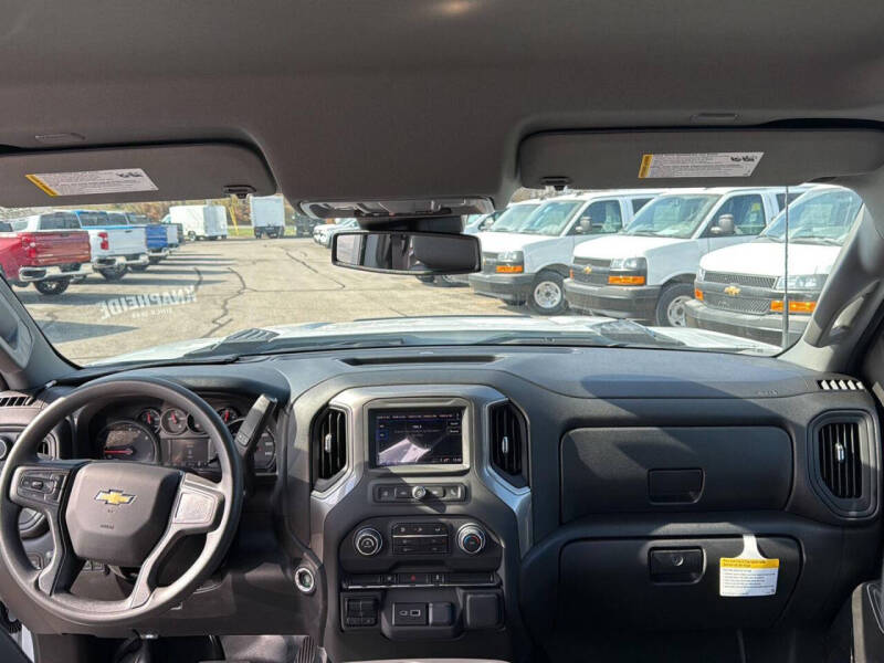 2026 Chevrolet Silverado 3500HD CC Work Truck