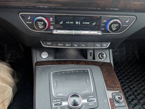 2019 Audi Q5 quattro Prestige 45 TFSI