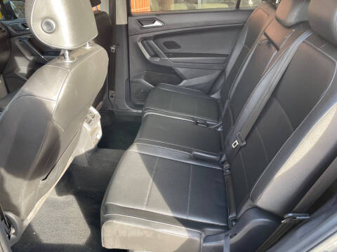 2018 Volkswagen Tiguan 2.0T SE