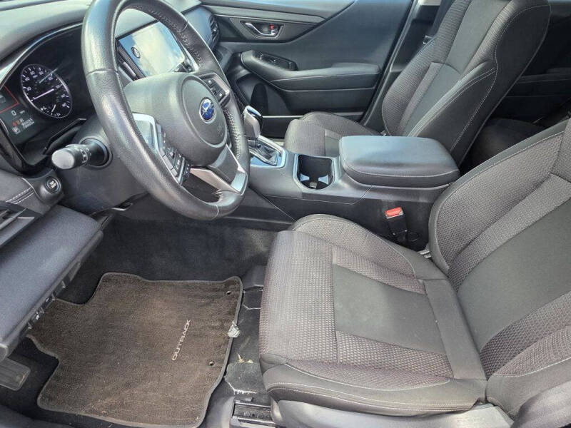 2023 Subaru Outback Premium