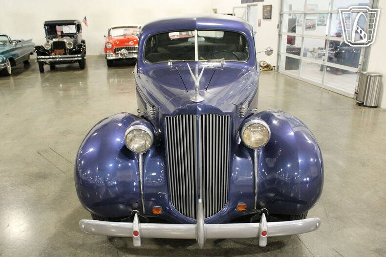 1939 Packard Six