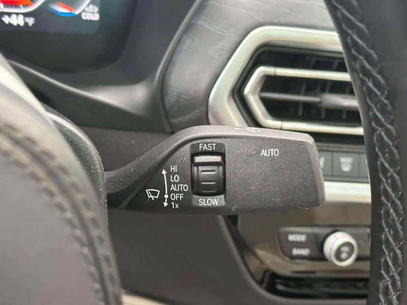 2023 BMW X4 xDrive30i