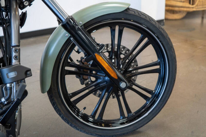 2023 Kawasaki Vulcan 900