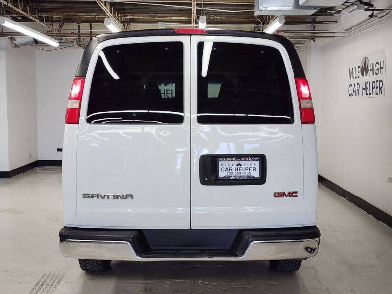 2018 GMC Savana LT 3500