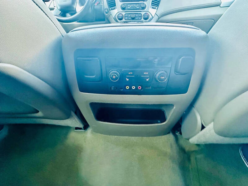 2016 GMC Yukon XL SLT