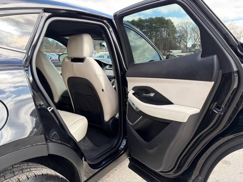 2020 Jaguar E-PACE P300 R-Dynamic SE