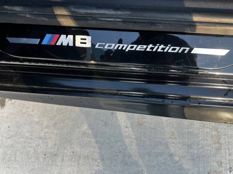 2020 BMW M8
