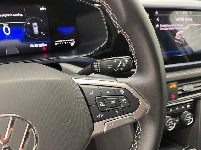 2024 Volkswagen Taos SE