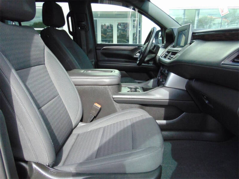 2023 Chevrolet Tahoe LS