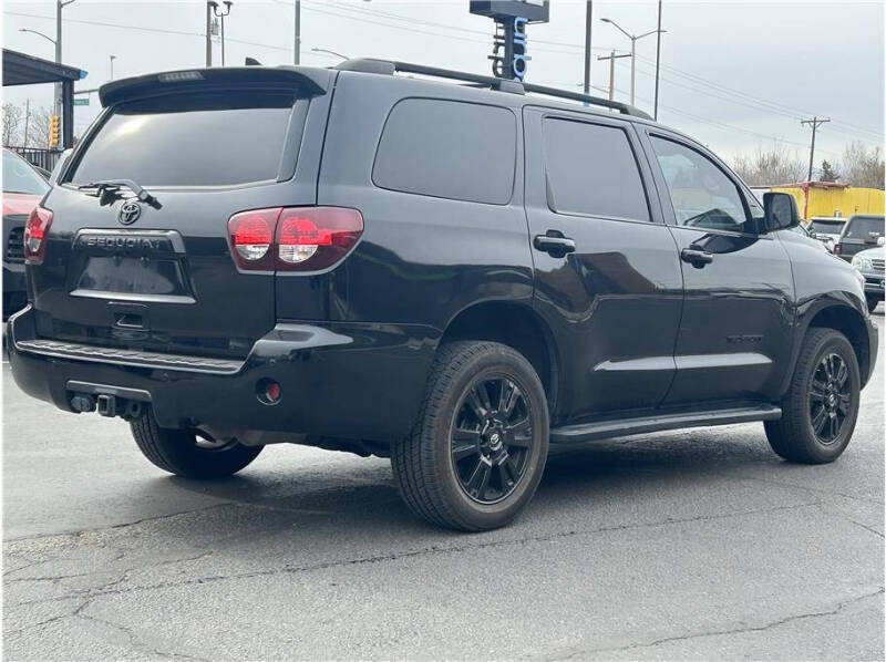 2020 Toyota Sequoia TRD Sport