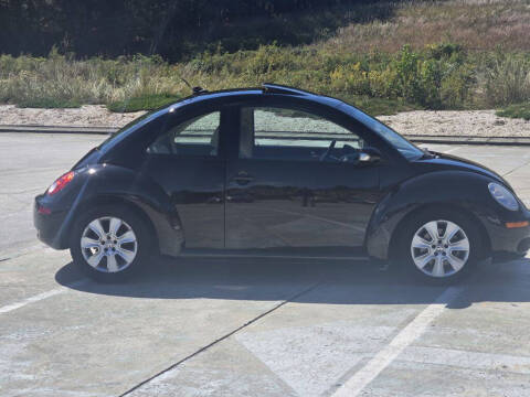 2010 Volkswagen New Beetle