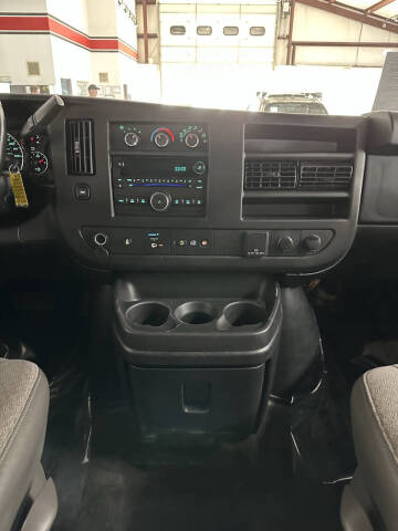 2017 Chevrolet Express LS 2500