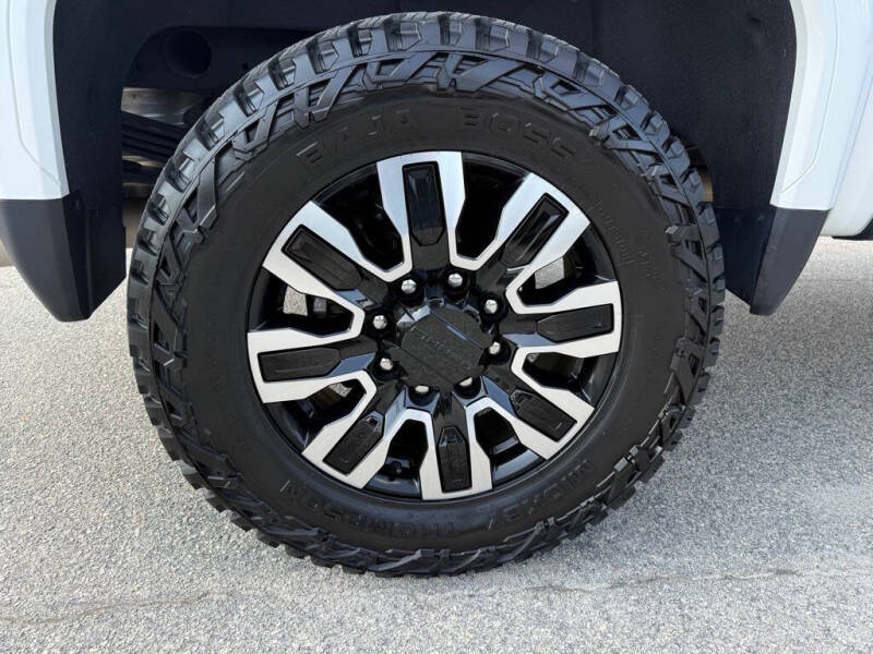 2024 GMC Sierra 2500HD Denali Ultimate