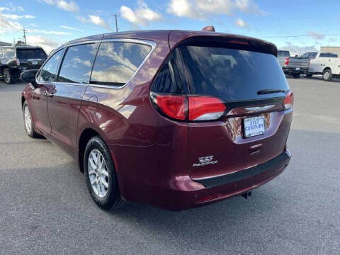 2018 Chrysler Pacifica LX