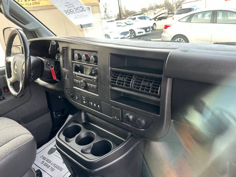 2017 Chevrolet Express LS 2500