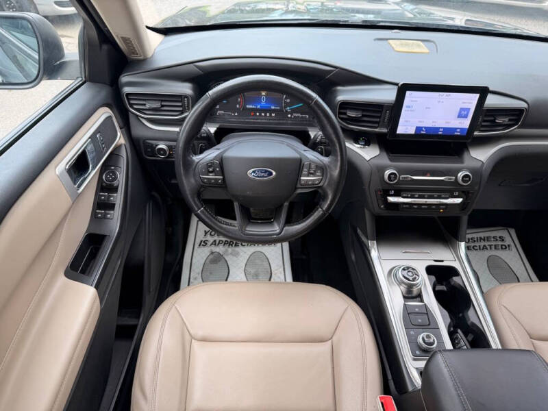 2020 Ford Explorer XLT