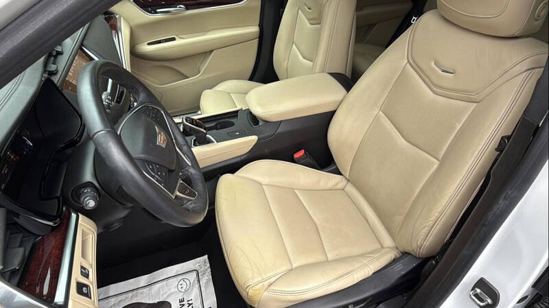 2018 Cadillac XT5 Luxury