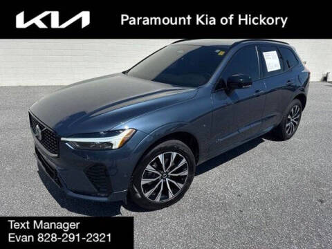 2025 Volvo XC60 B5 Plus Dark Theme