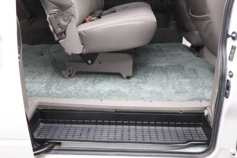 2002 Chevrolet Astro LS