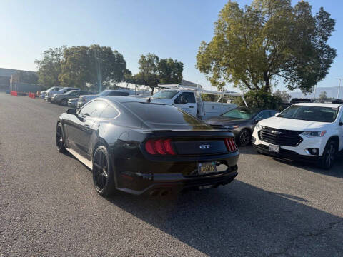 2023 Ford Mustang GT Premium