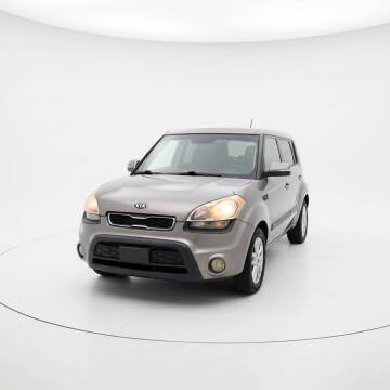 2013 Kia Soul +