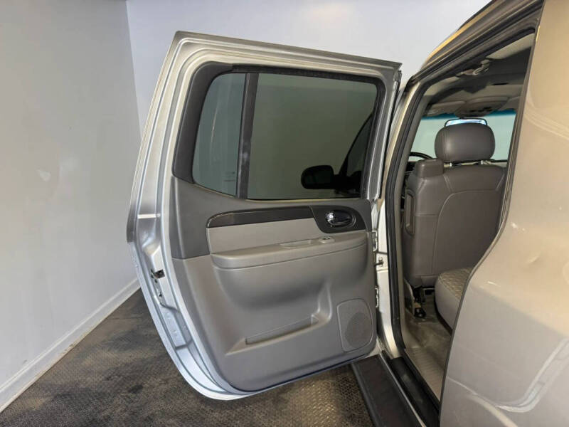 2004 GMC Envoy XUV