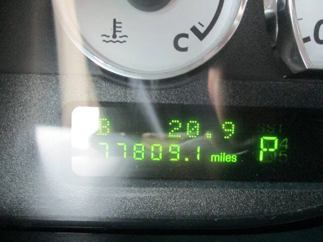 2004 Ford Thunderbird Deluxe