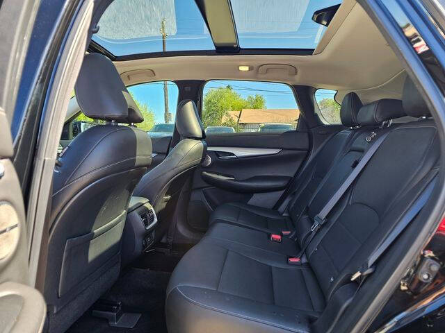 2019 Infiniti QX50 Essential