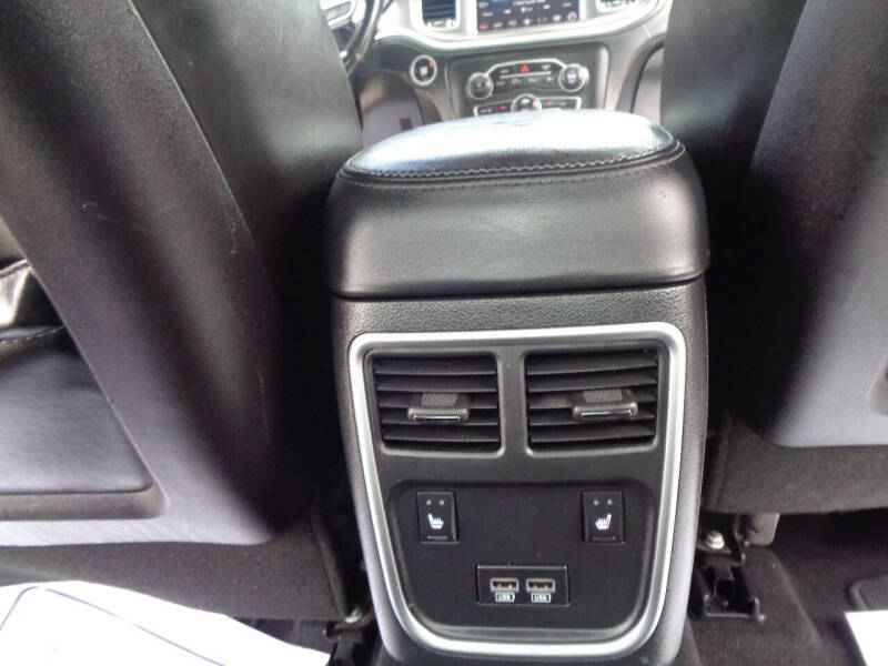 2020 Dodge Charger SXT