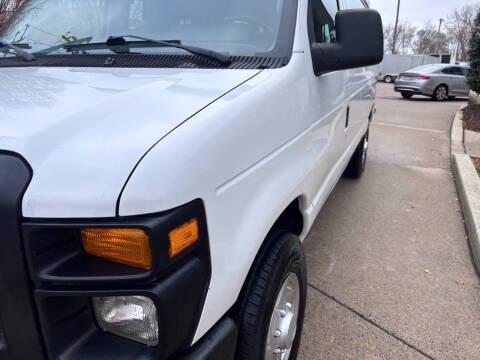 2011 Ford E-Series E-250