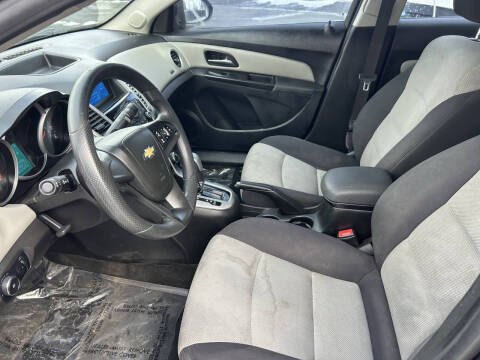 2014 Chevrolet Cruze LS Auto