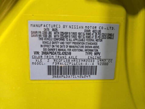 2025 Nissan Kicks SR