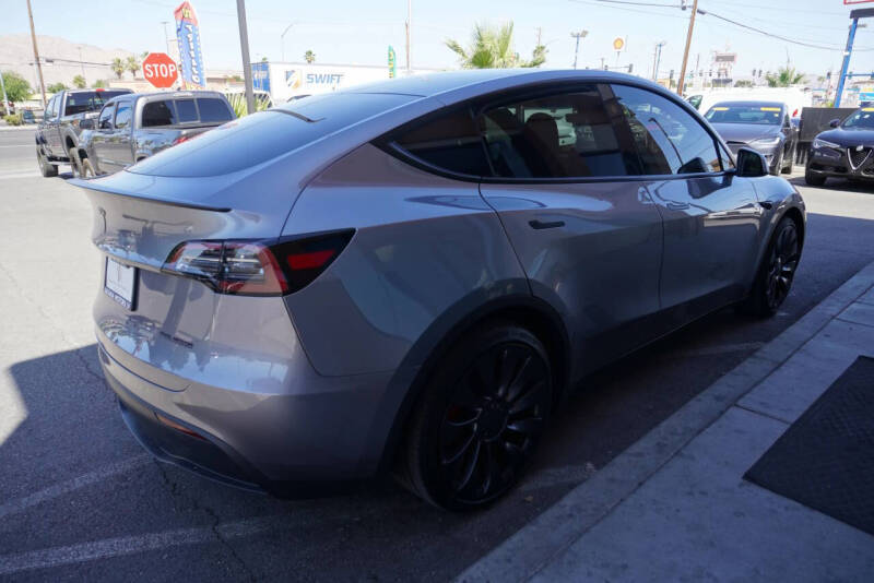 2024 Tesla Model Y Performance