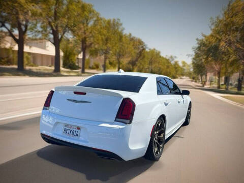 2017 Chrysler 300 S Alloy Edition