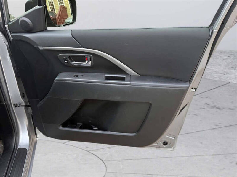 2015 Mazda MAZDA5 Sport