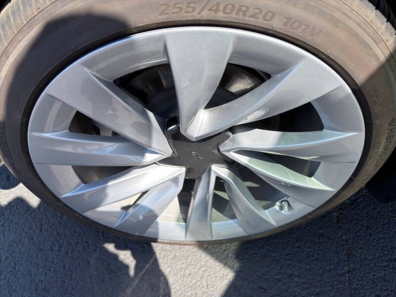 2026 Tesla Model Y Long Range