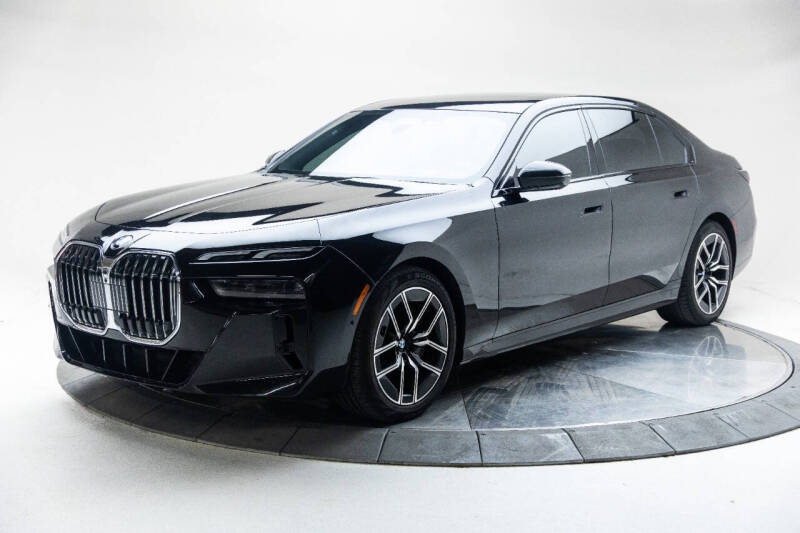 2023 BMW 7 Series 740i