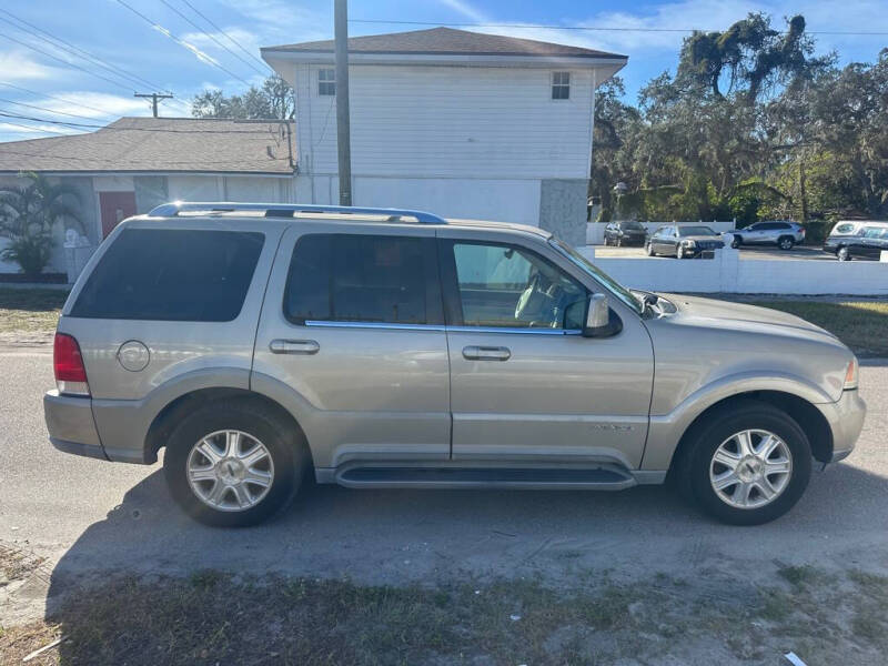 2004 Lincoln Aviator