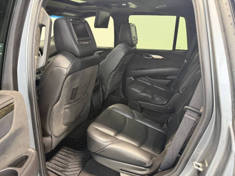 2019 Cadillac Escalade Platinum