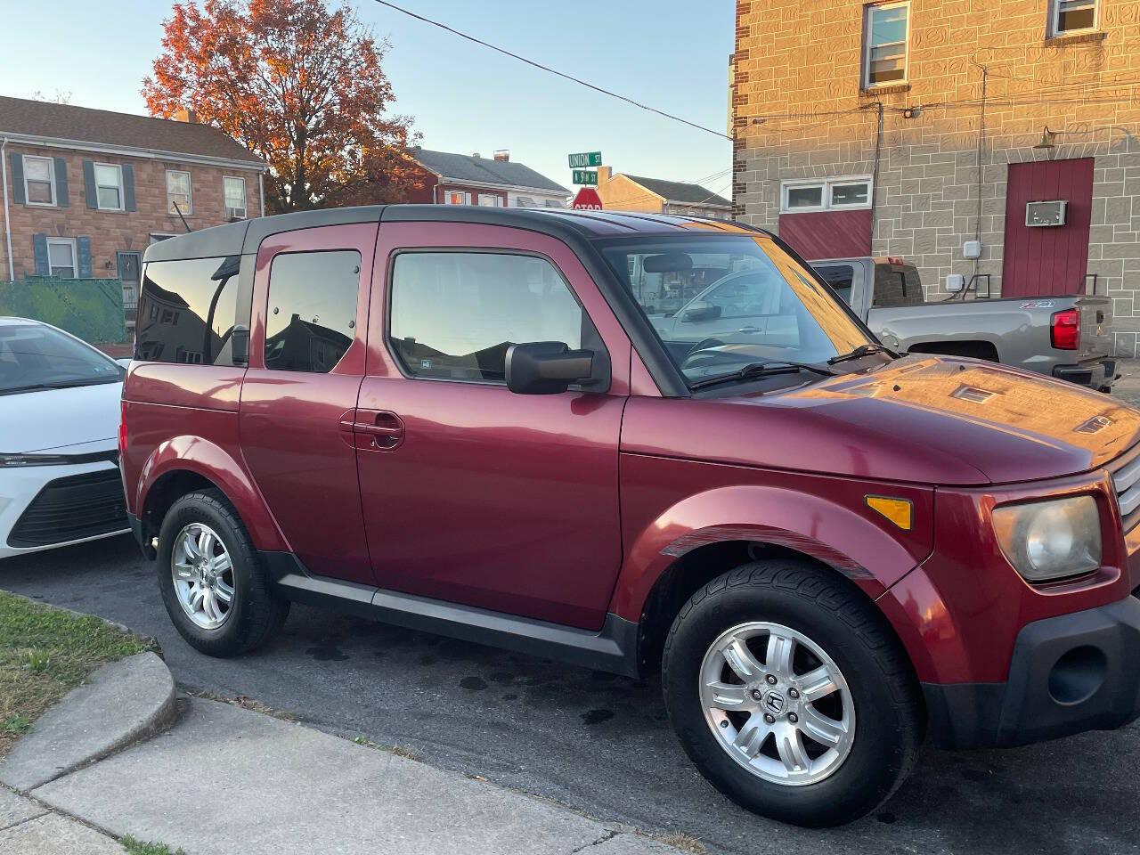 Dk. Red 2007 Honda Element EX AWD EX 4dr SUV 5A 2