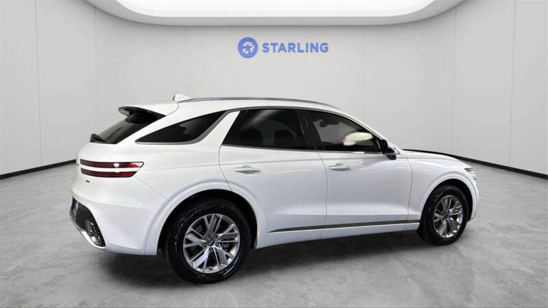 2022 Genesis GV70 2.5T Standard