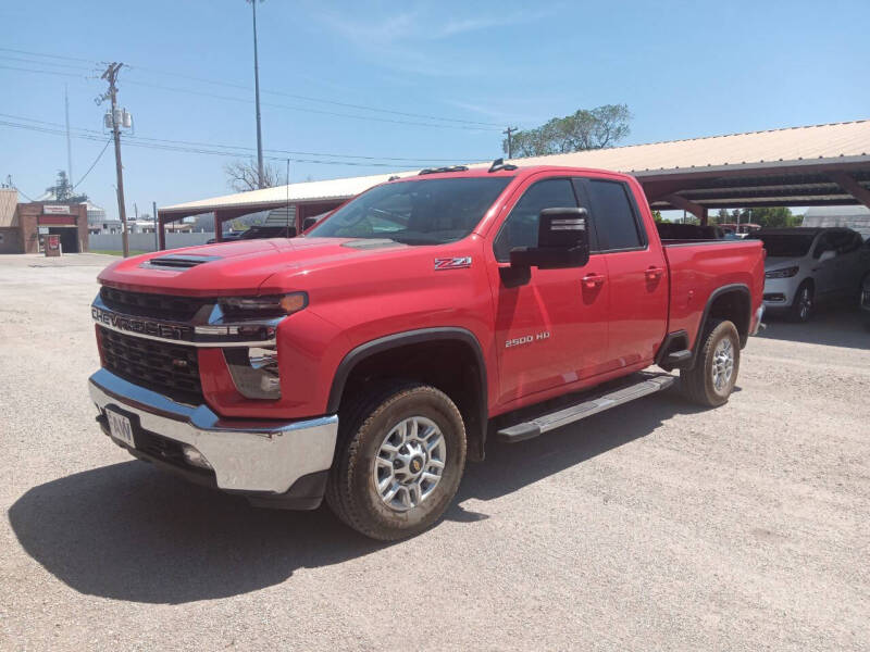 Used 2022 Chevrolet Silverado 2500HD LT with VIN 1GC5YNE70NF266270 for sale in Cambridge, NE