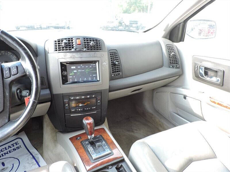2004 Cadillac SRX